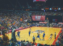 人人体育直播-世俱杯球鞋科技创新年度关键词汇总与技术热点分析