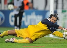 人人体育直播-意甲联赛是否将面临球队数量减少的危机？